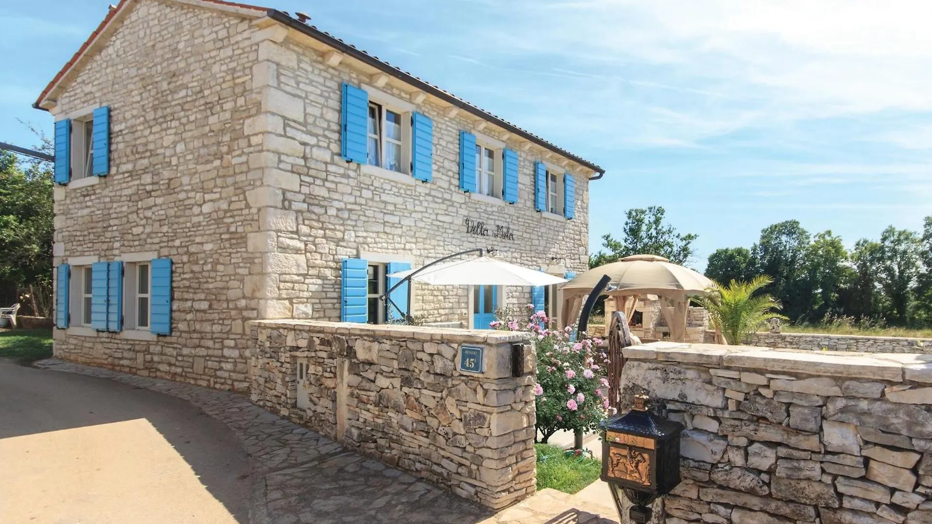 Holiday home Lovely Home In Hrboki With Wifi